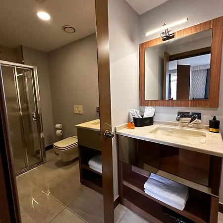 Aparthotel Sabiha Goekcen Airport