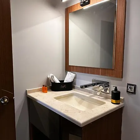 Sabiha Goekcen Airport Aparthotel 3*