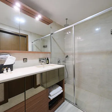 Aparthotel Sabiha Goekcen Airport