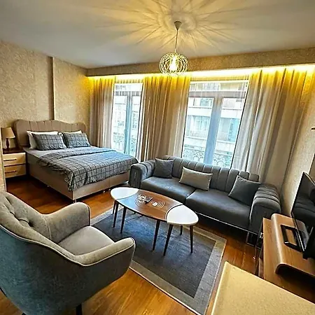Sabiha Goekcen Airport Aparthotel 3*